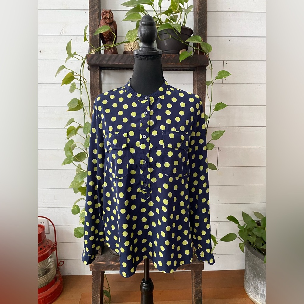 Gap: Blue Button Down Shirt with Green and White Polka Dots - Picture 11 of 17